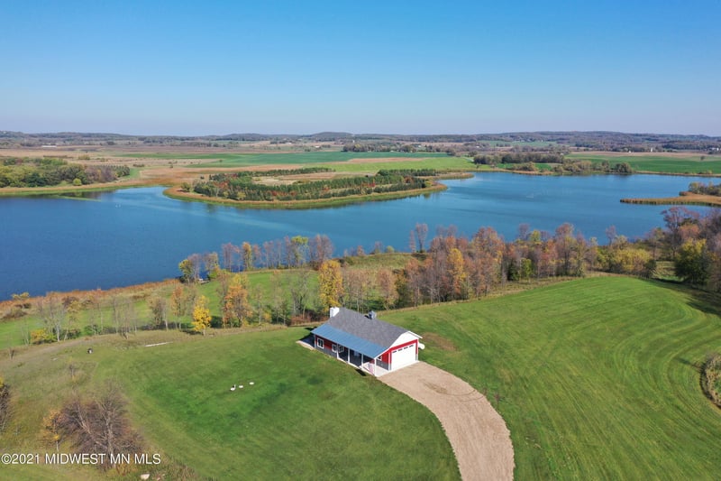 46335 Hillview Dr, Vining, MN 56588