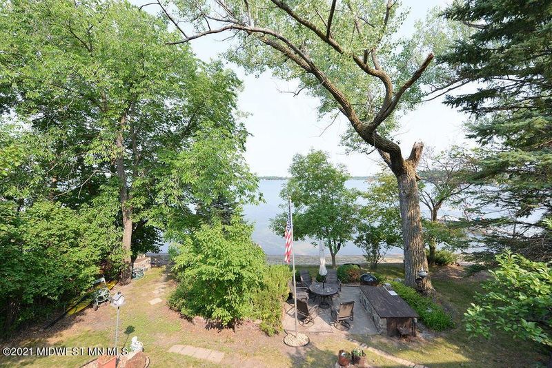 11276 S Lake Eunice Rd, Detroit Lakes, MN 56501