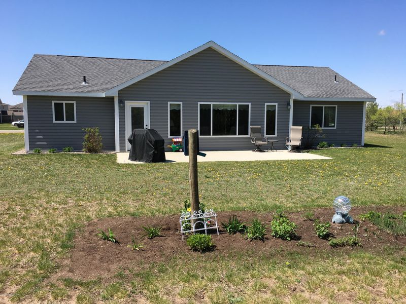 731 8th Ave SW, Perham, MN 56573