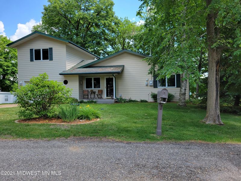 47602 Henry Hill Ln, Pelican Rapids, MN 56572