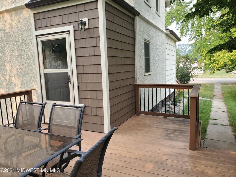 421 9th St, Hawley, MN 56549