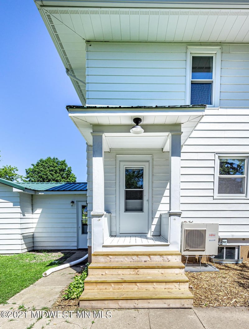 201 N 2 Ave, Hitterdal, MN 56552