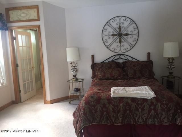 11285 W Lake Ida Ln, Lake Park, MN 56554