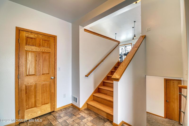 1187 Long Bridge Cir, Detroit Lakes, MN 56501