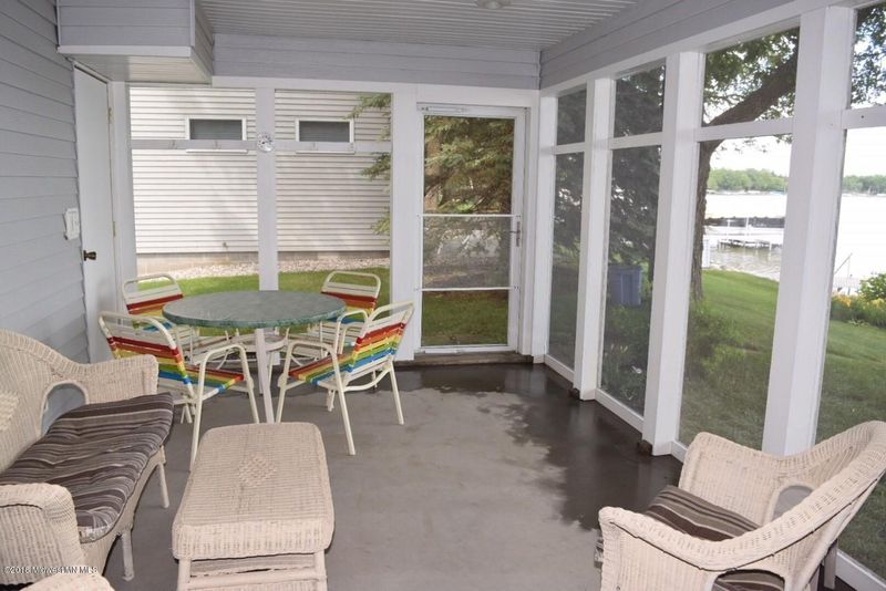 32448 Balsam Dr, Richville, MN 56576
