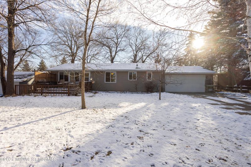 1225 Kenneth St, Detroit Lakes, MN 56501
