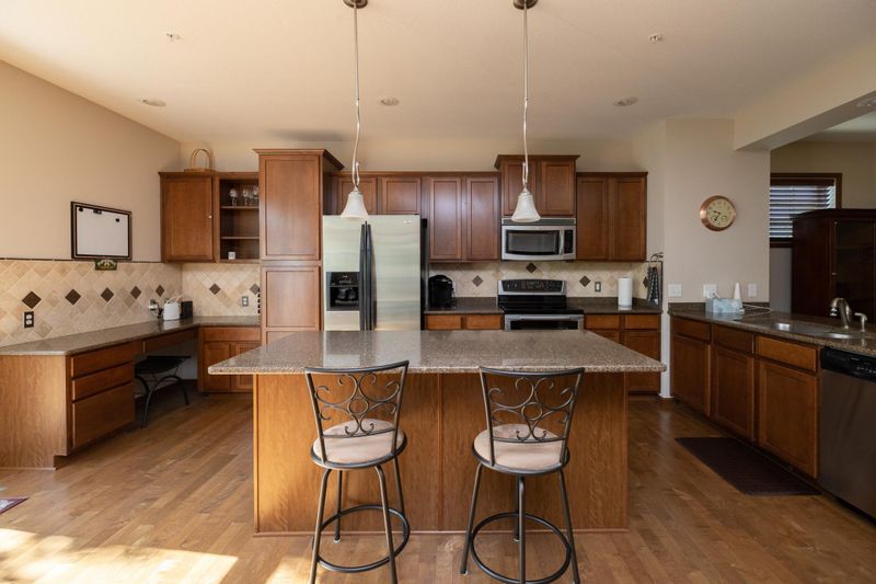 15565 Eagles Nest Way #604, Apple Valley, MN 55124