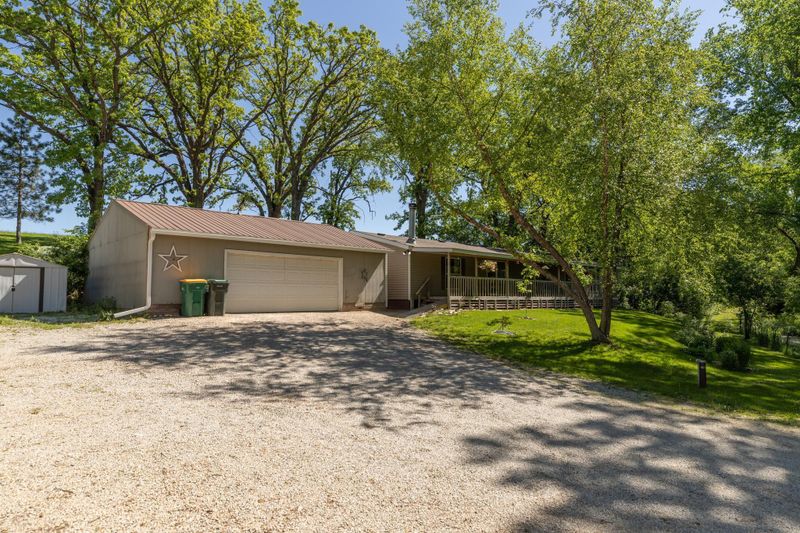 8117 40th St SE, Eyota, MN 55934