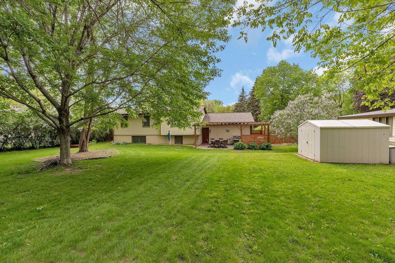 1126 1st Ave N, Sauk Rapids, MN 56379