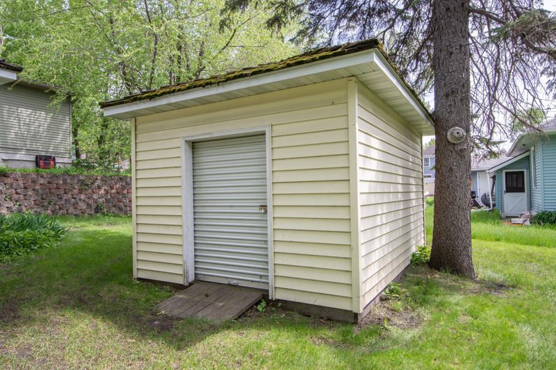 618 N Vine St N, Fergus Falls, MN 56537