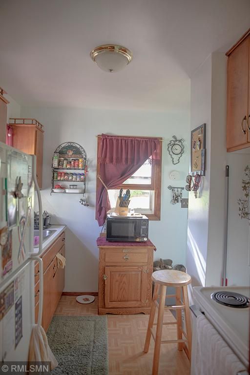 219 4th St SE, Braham, MN 55006