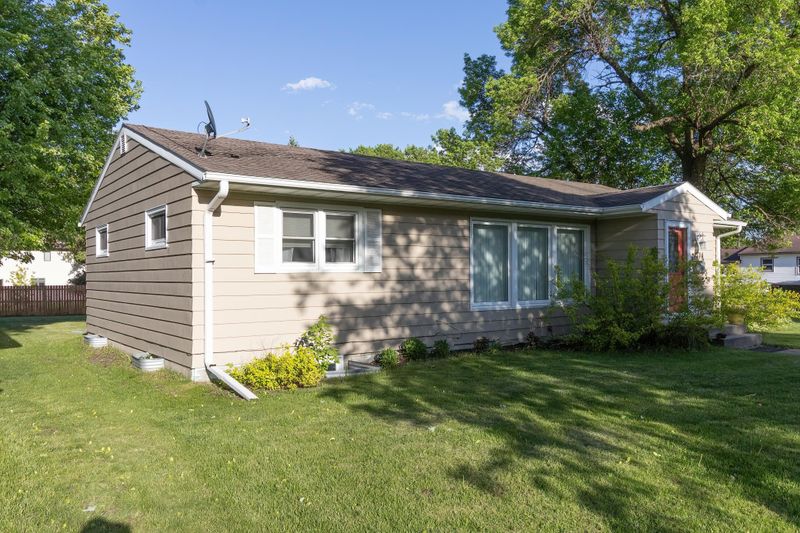 1204 Northern Ave, Fergus Falls, MN 56537