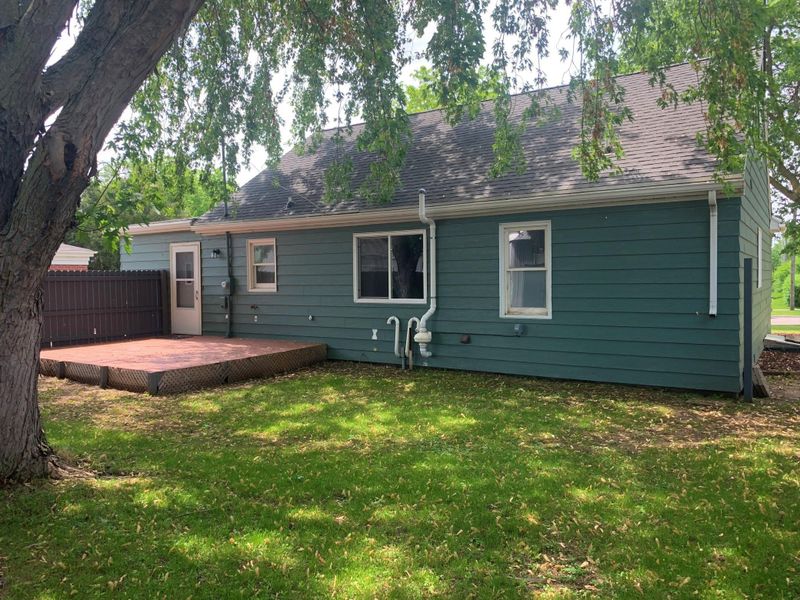 409 Fergus Ave, Henning, MN 56551