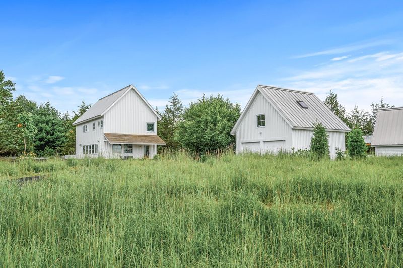 2021 Broadway St, Marine On Saint Croix, MN 55047