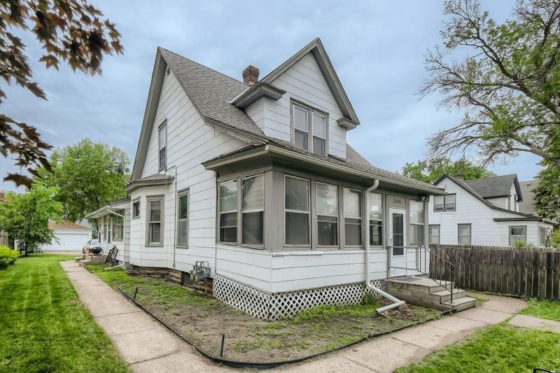 3428 17th Ave S, Minneapolis, MN 55407