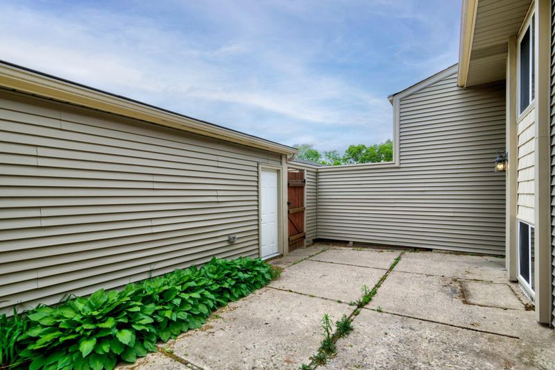 12403 Drake St NW, Coon Rapids, MN 55448