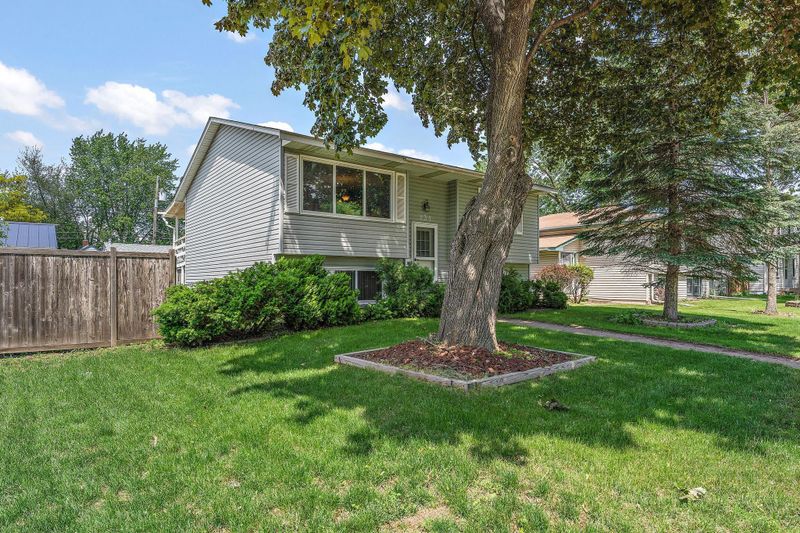 131 Macarthur St E, South Saint Paul, MN 55075