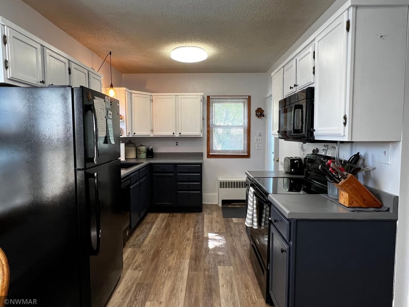 305 Broadway NW, Mcintosh, MN 56556