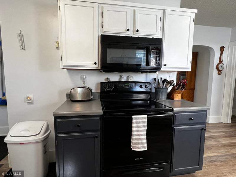 305 Broadway NW, Mcintosh, MN 56556