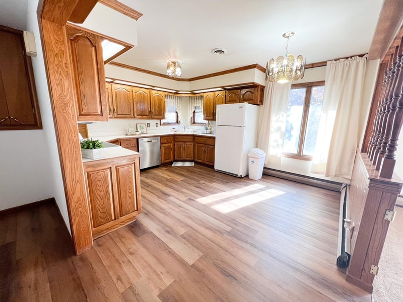 330 Ryan Ave, Chandler, MN 56122