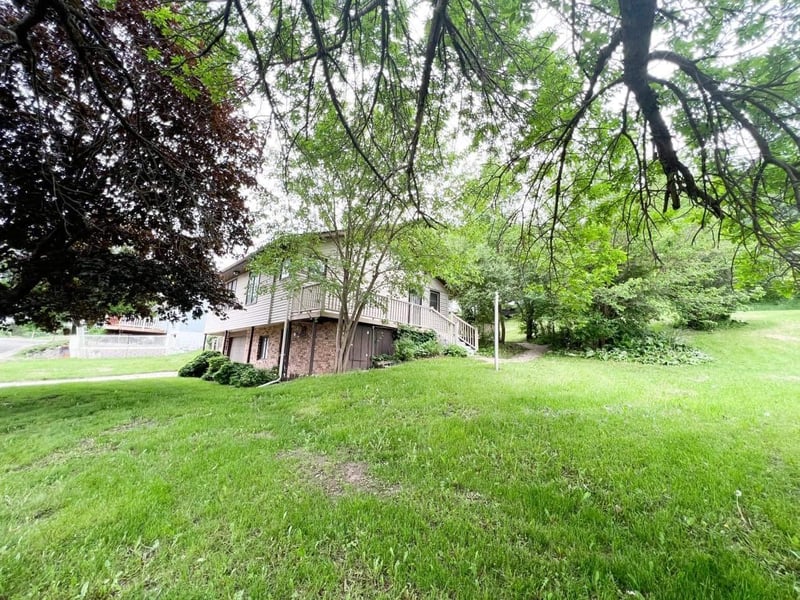 330 Ryan Ave, Chandler, MN 56122