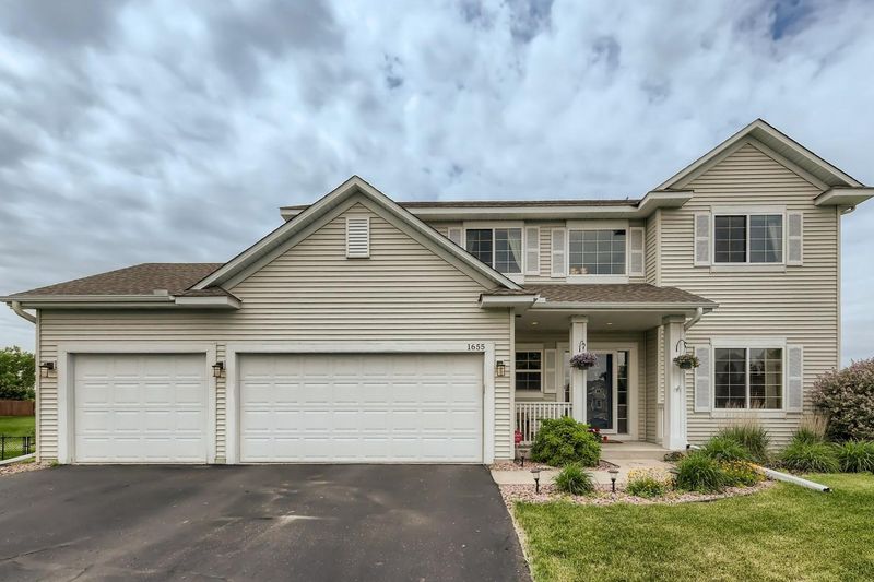 1655 Fox Rn, Shakopee, MN 55379