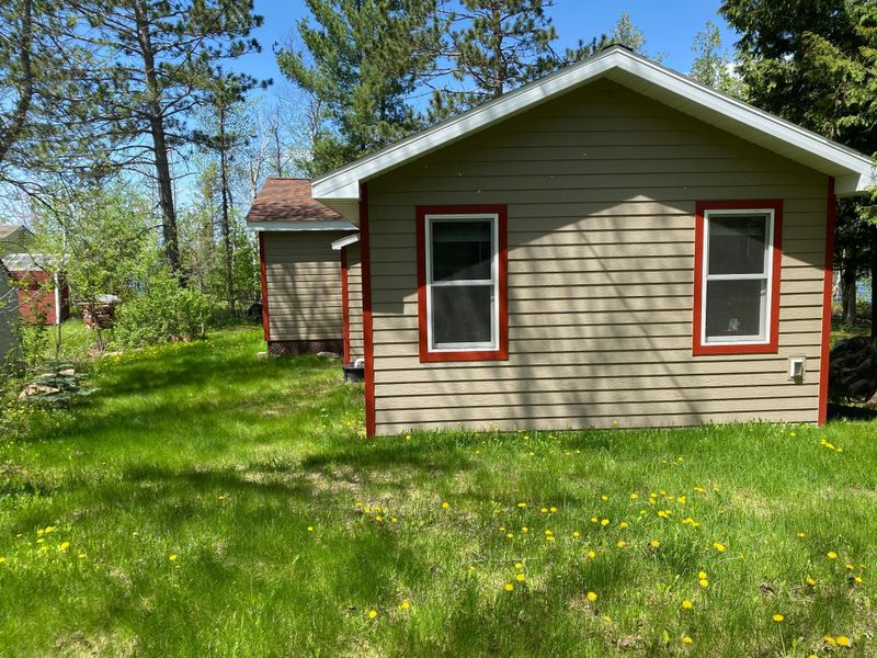 3775 Sundling Rd, Tower, MN 55790