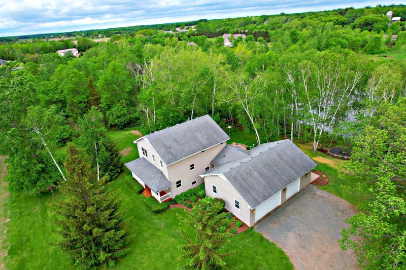13970 274th Ct, Lindstrom, MN 55045
