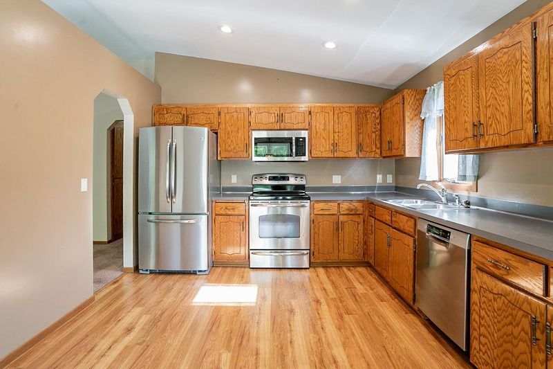 1438 119th Ln NW, Coon Rapids, MN 55448