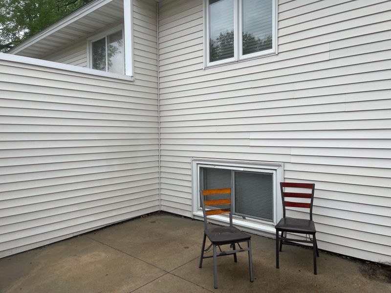 1517 121st Ave NW, Coon Rapids, MN 55448