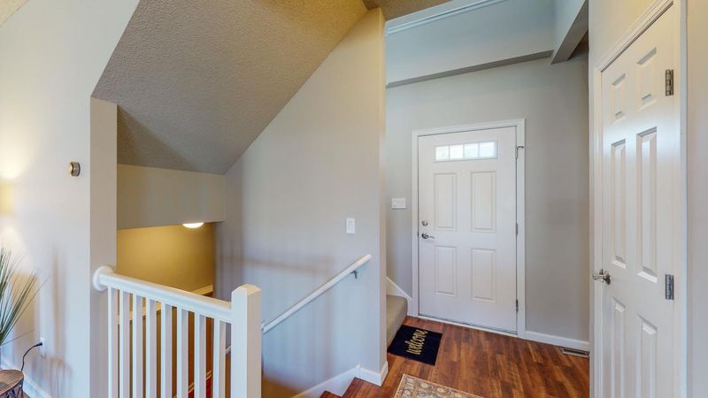 5012 Harvest Lake Dr NW, Rochester, MN 55901