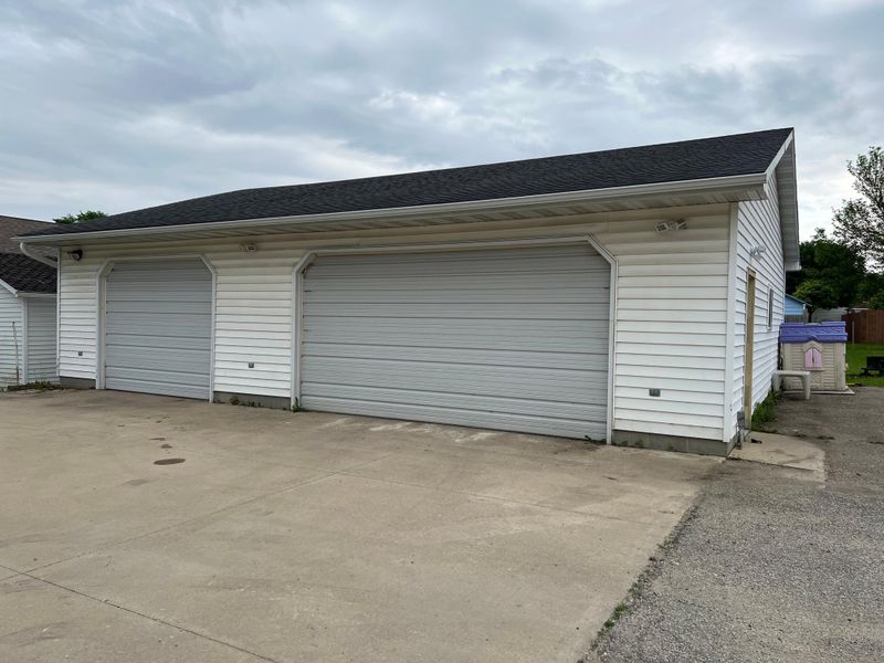 401 1st Ave SE, Hayfield, MN 55940