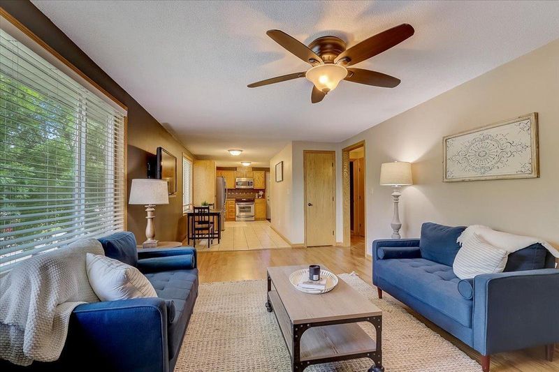 908 10th St SW, Forest Lake, MN 55025