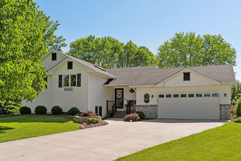 12533 92nd Pl N, Maple Grove, MN 55369