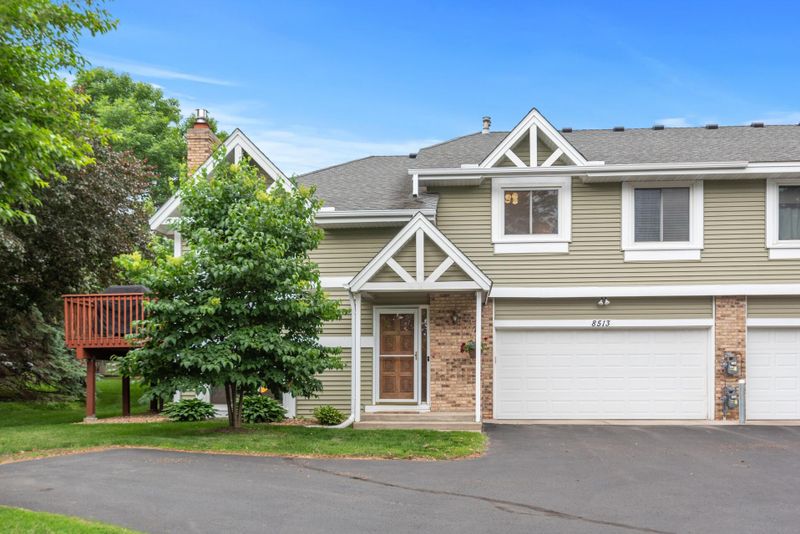 8513 Mitchell Rd, Eden Prairie, MN 55347