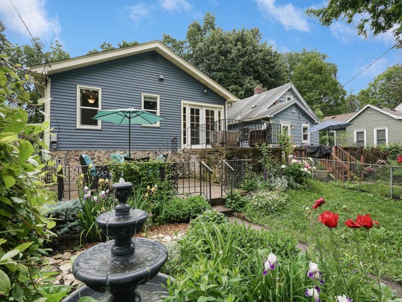 3421 Sheridan Ave N, Minneapolis, MN 55412
