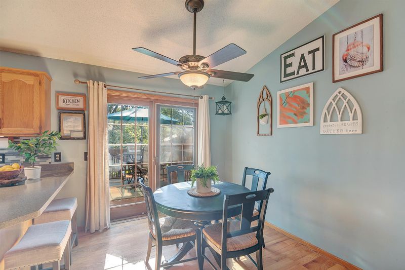 7280 Meadow Ct, Lino Lakes, MN 55014