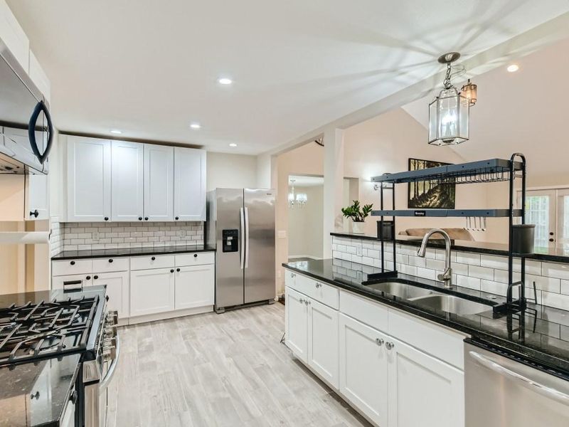 3785 Restwood Rd, Circle Pines, MN 55014