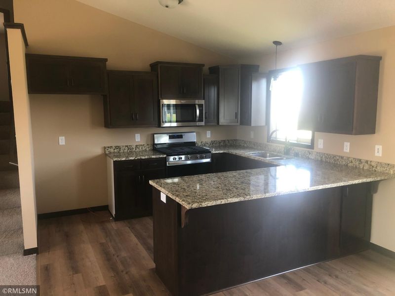 4197 89th St NE, Monticello, MN 55362