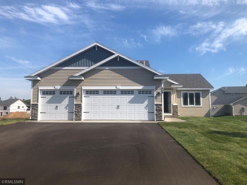 4197 89th St NE, Monticello, MN 55362