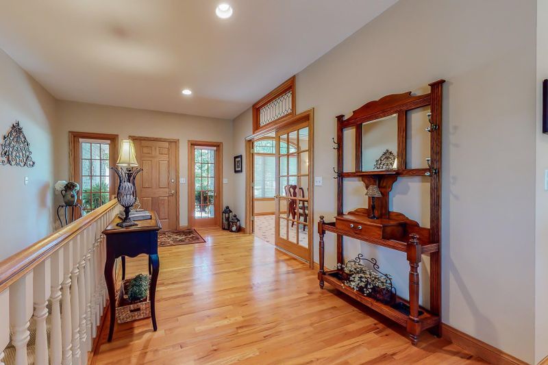5220 Palmer Ln NW, Rochester, MN 55901