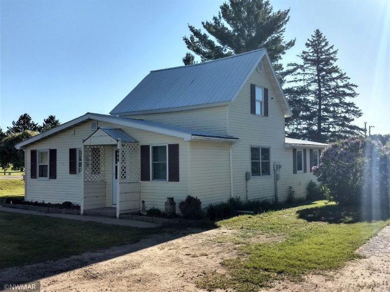 644 Labudde Ave NE, Bagley, MN 56621