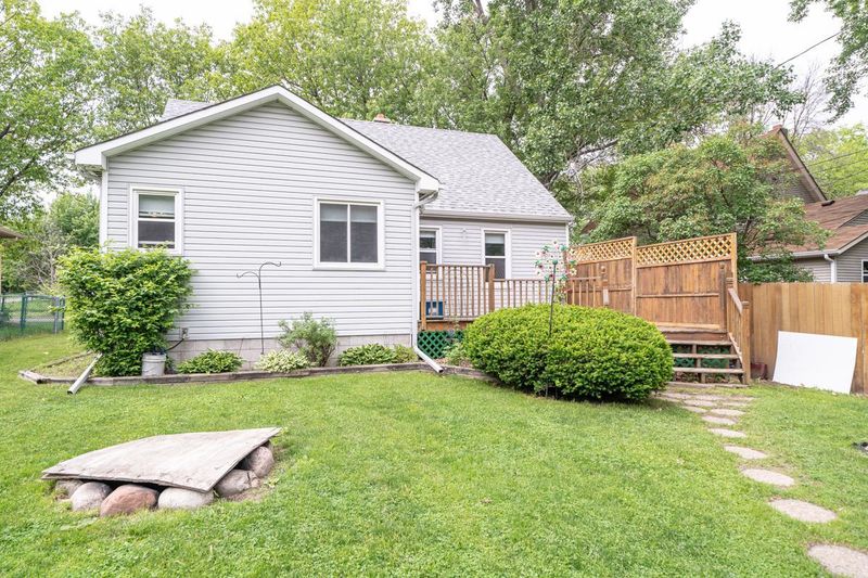 1090 Argyle St, Saint Paul, MN 55103