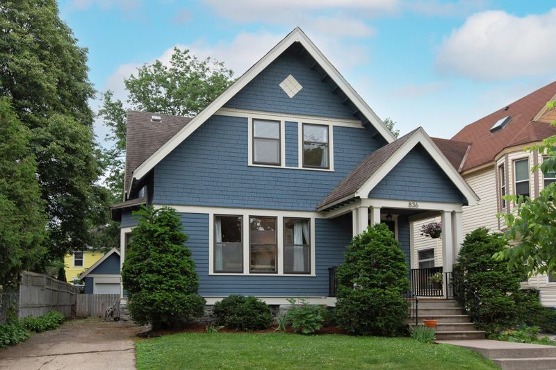 836 Hague Ave, Saint Paul, MN 55104