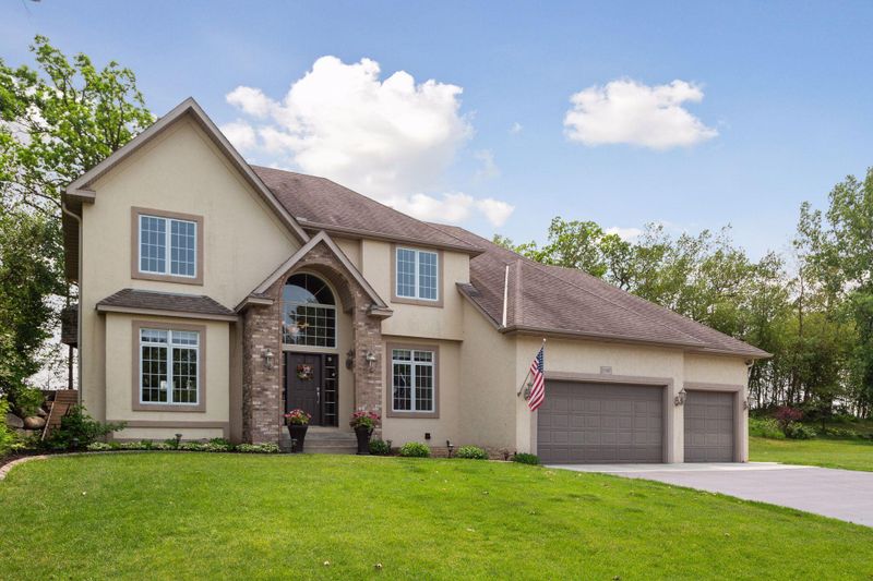 15387 Aquila Ave, Savage, MN 55378