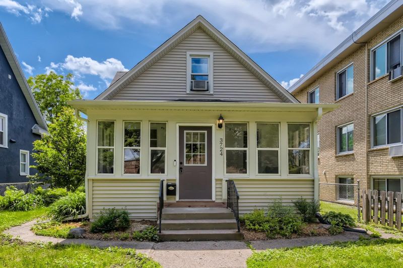 3724 Minnehaha Ave, Minneapolis, MN 55406