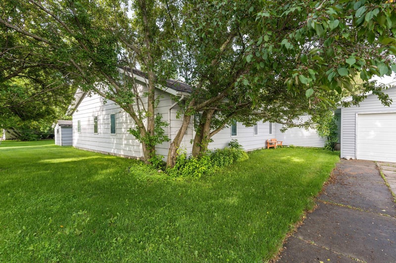 103 Sha St, Foxhome, MN 56543