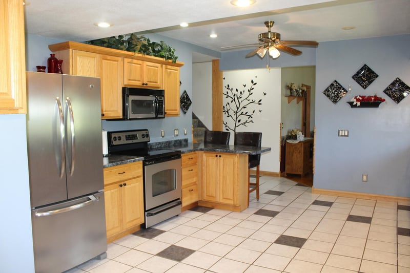520 N Main St, Hewitt, MN 56453
