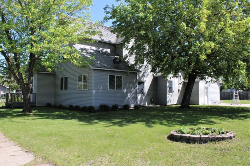 520 N Main St, Hewitt, MN 56453