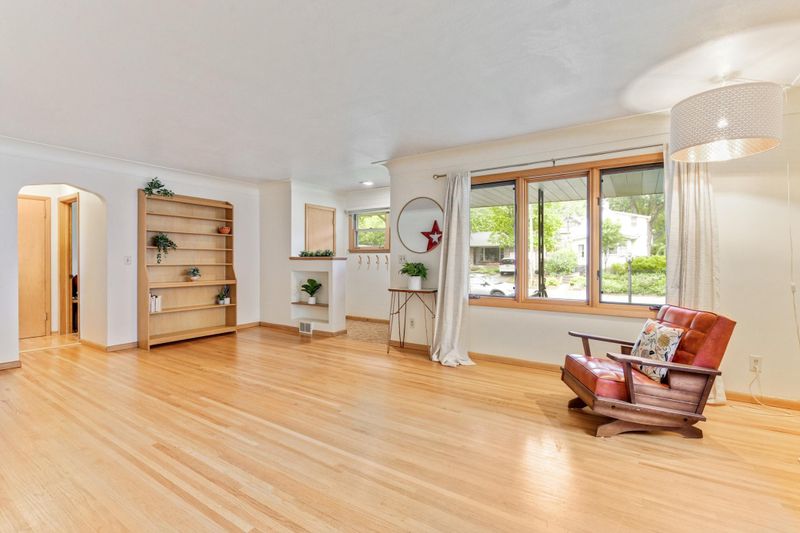 3338 Tyler St NE, Minneapolis, MN 55418